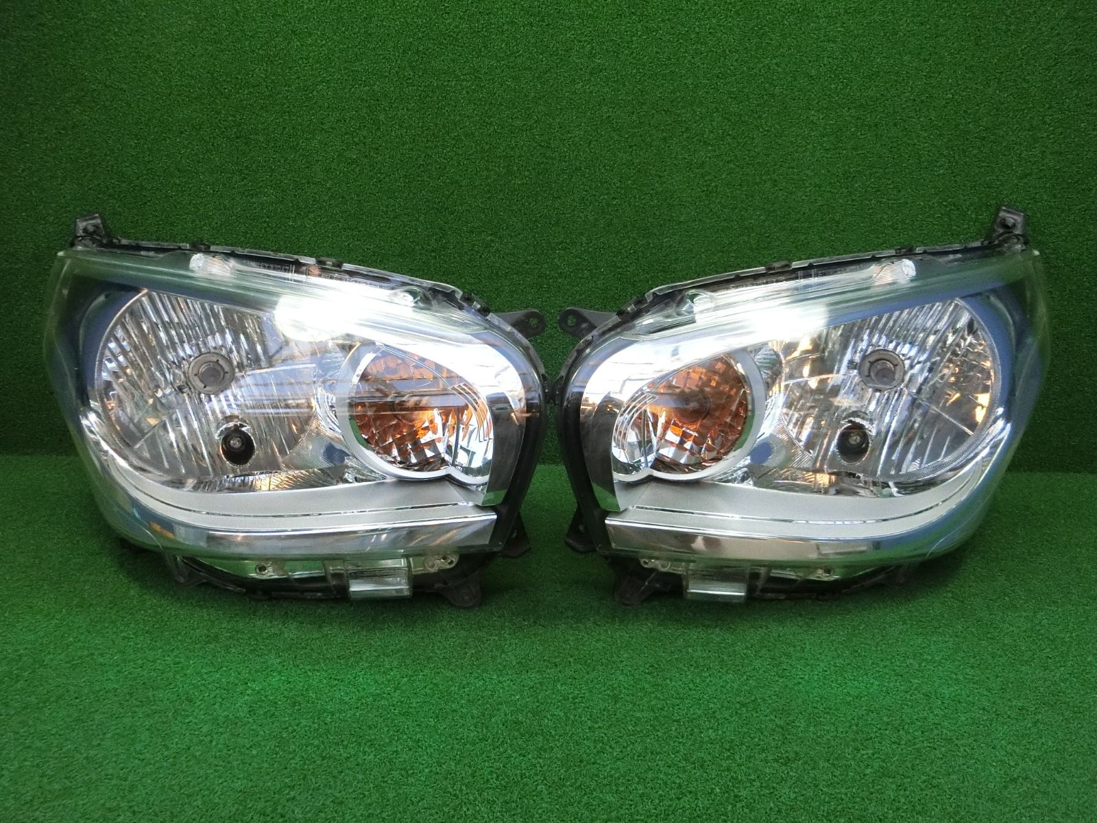 14123] 送料無料 コーティング済 日産 デイズ B21W ヘッドライト 左右