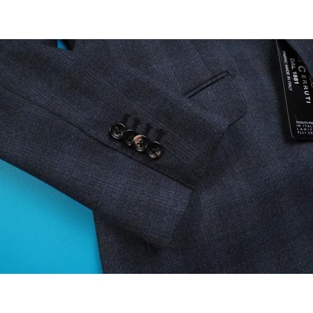 新品10.8万円 大手百貨店扱い 秋冬『CERRUTI チェルッティ 伊製生地