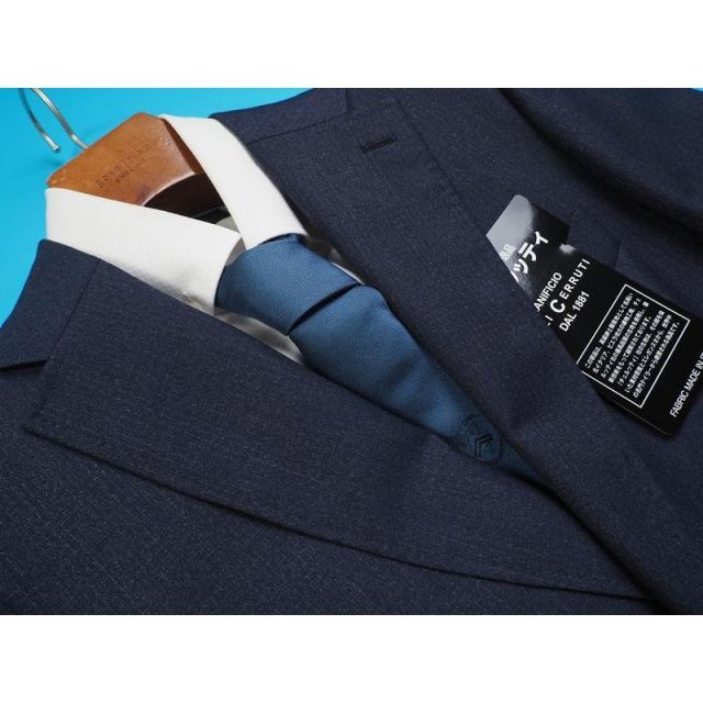 新品10.8万円 大手百貨店扱い 秋冬『CERRUTI チェルッティ 伊製生地
