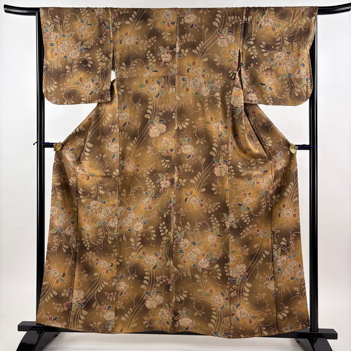 小紋 身丈159cm 裄丈66.5cm M 袷 草花 ぼかし 茶色 正絹 秀品 【中古