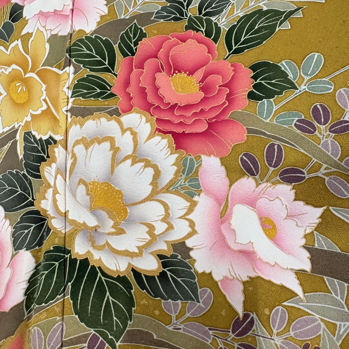 振袖 身丈157cm 裄丈65cm M 袷 牡丹 草花 金彩 山吹茶色 正絹 秀品