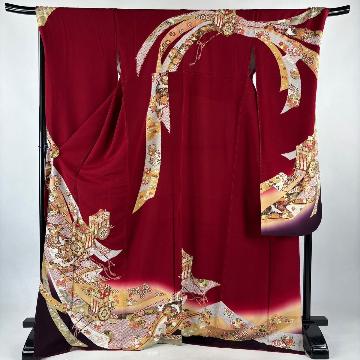 美品】 振袖 身丈172.5cm 裄丈70.5cm L 袷 御所車 花鳥 金糸 金銀彩 赤