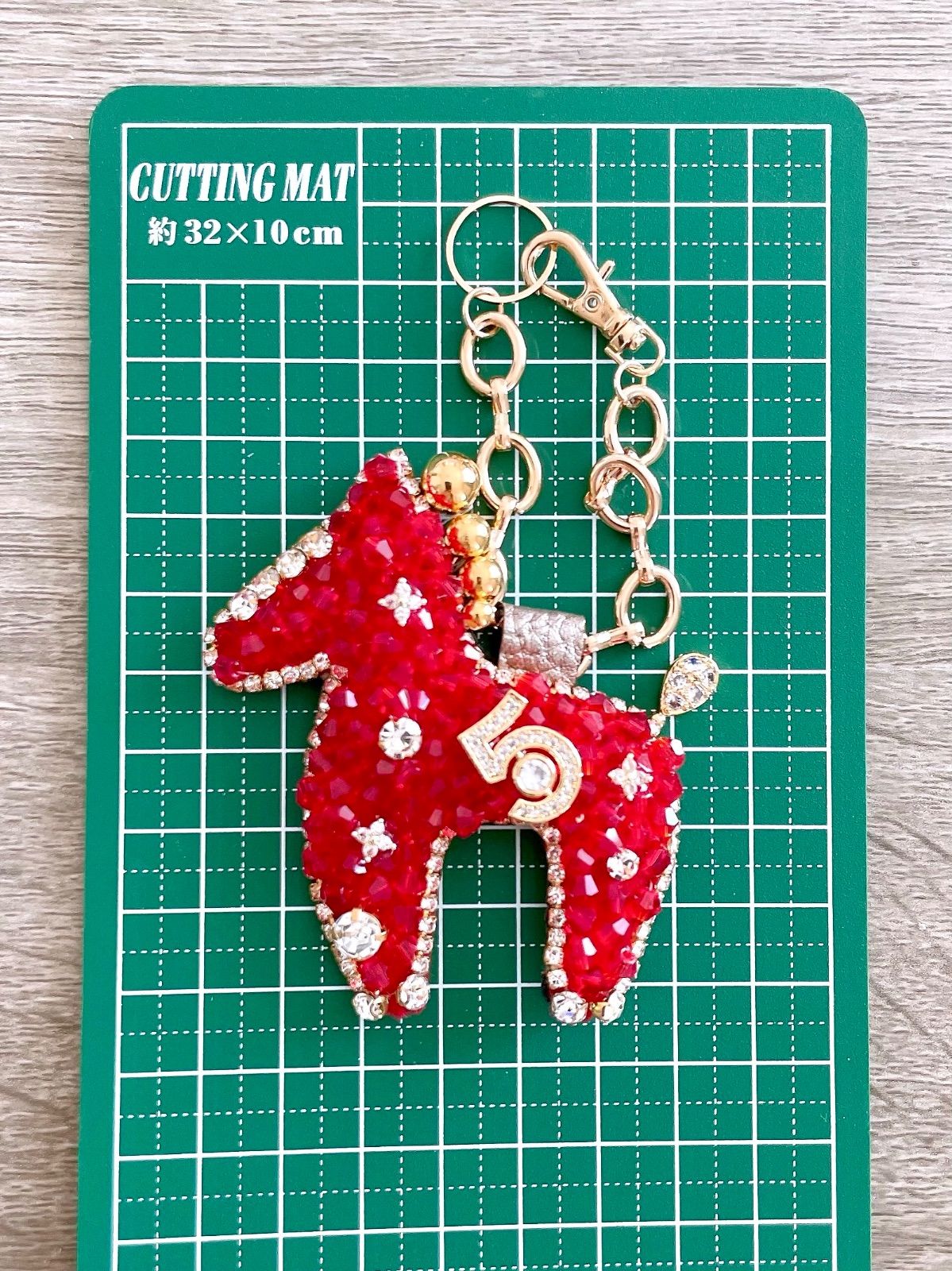 New☆【No.5シリーズ•ᴗ•✿RED】お馬さんハンドメイド バッグチャーム