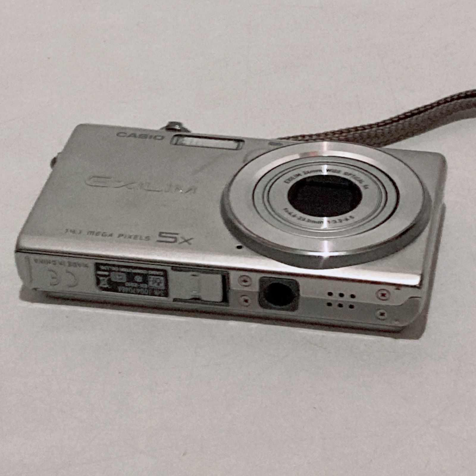 CASIO EXILIM EX-ZS10 シルバー カシオ コンデジ デジカメ コンパクト