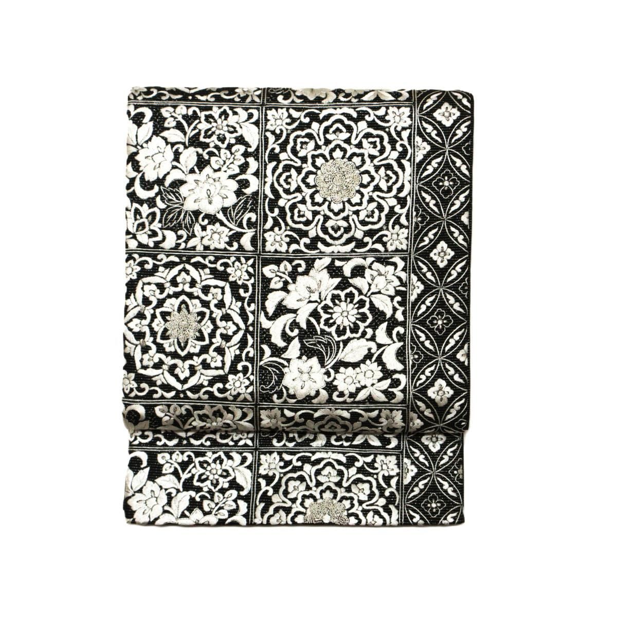 新品】袋帯 尾峨佐 刺繍加工 - メルカリ