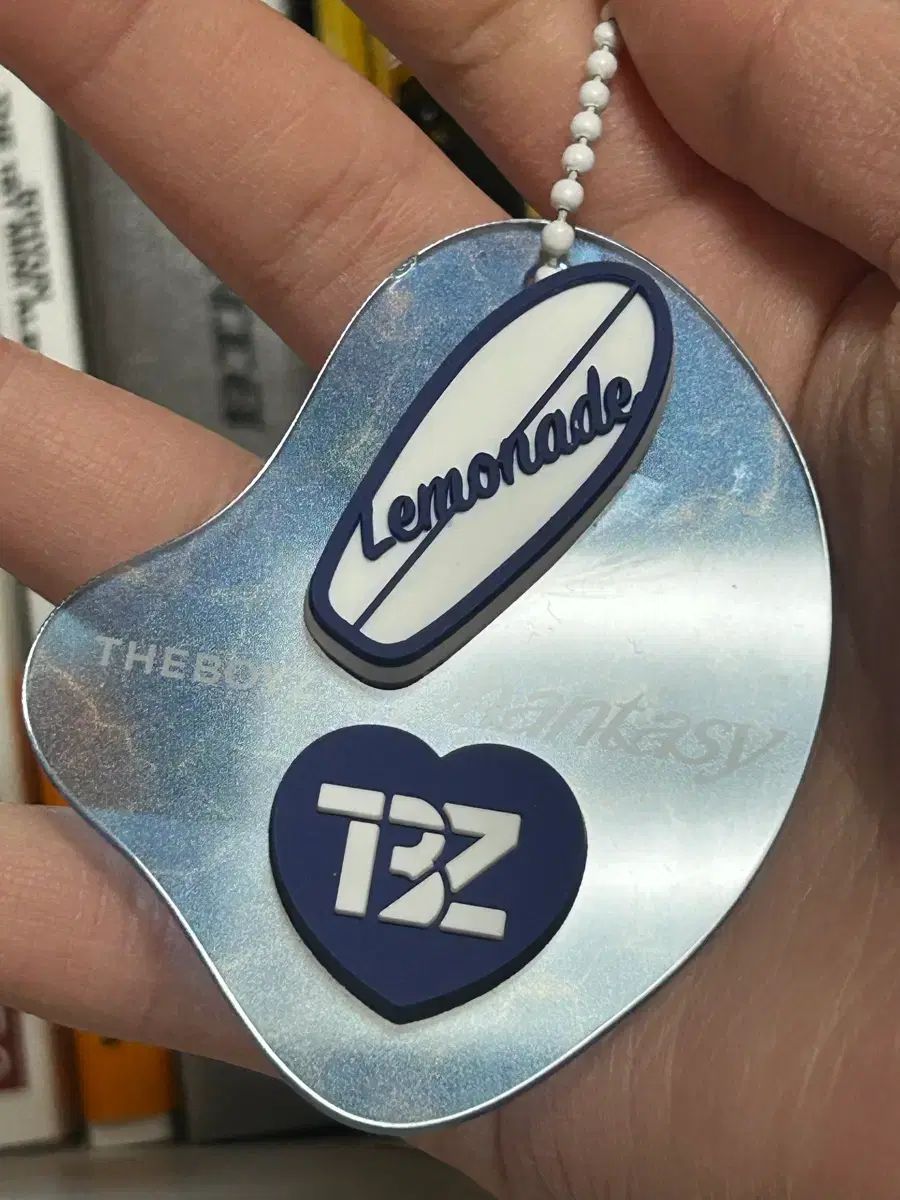 THE BOYZ(ザ・ボーイズ・ドボイズ) ヒョンジェ(HYUNJAE) ボード