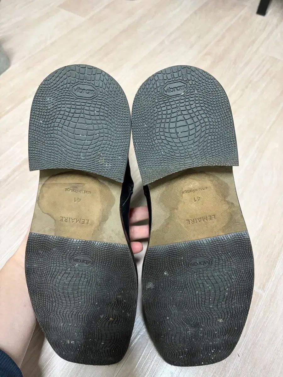 ルメールLEMAIRE LEMAIRE（ルメール）FLAT ラムレザーフラット