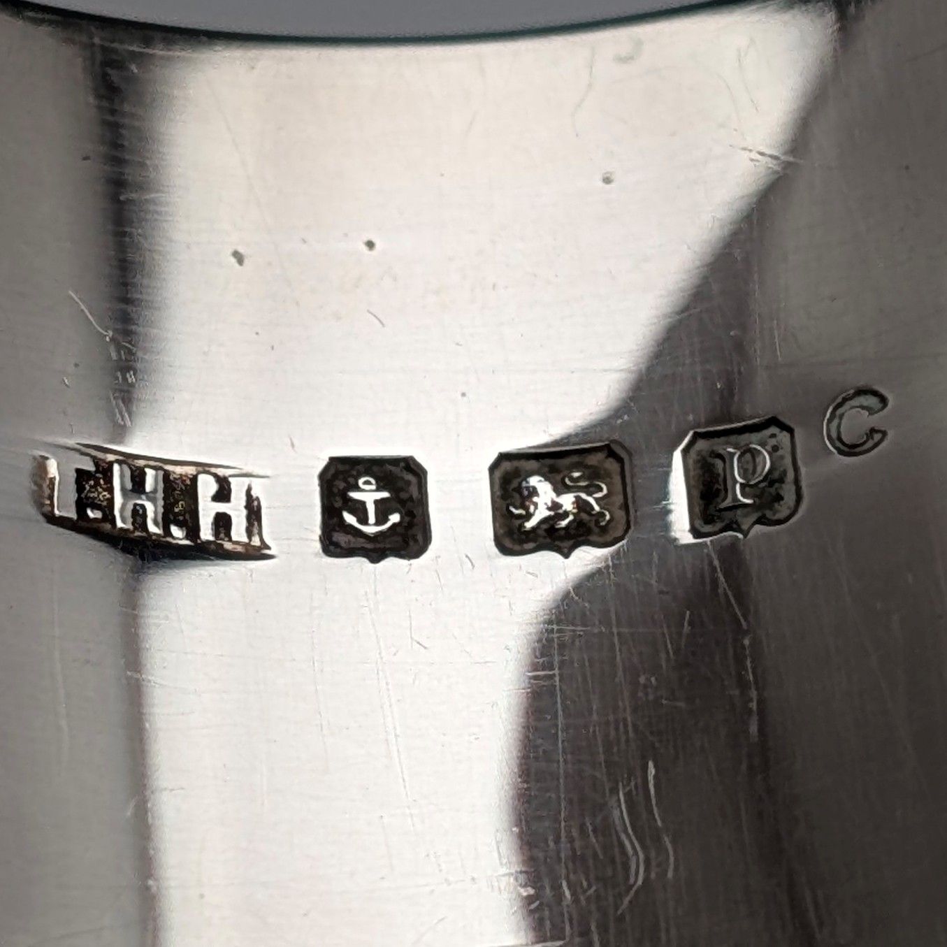 1914年 英国アンティーク 純銀製 ナプキンリング 30g T H Hazlewood