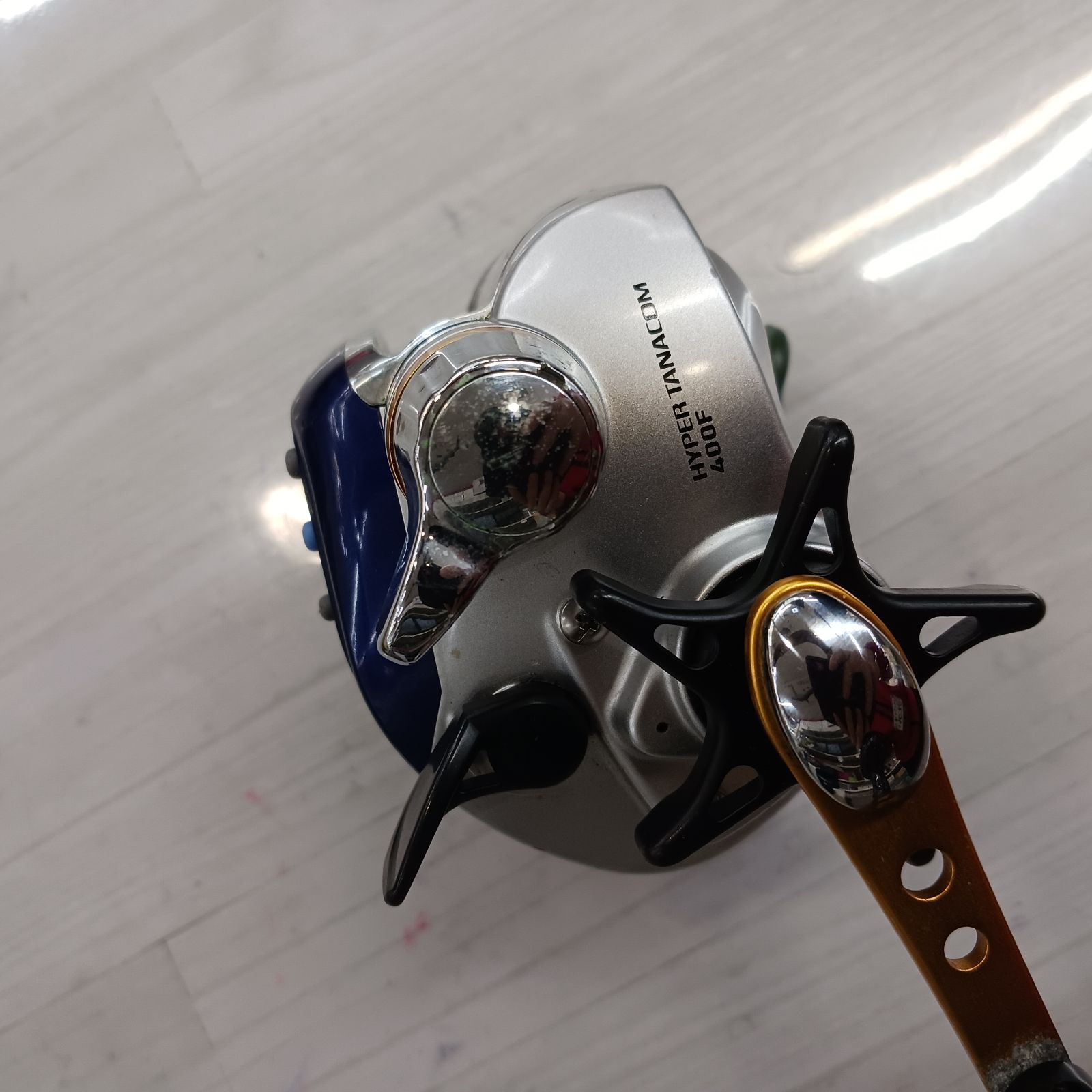 美品】ダイワ ハイパータナコン 400F - メルカリ