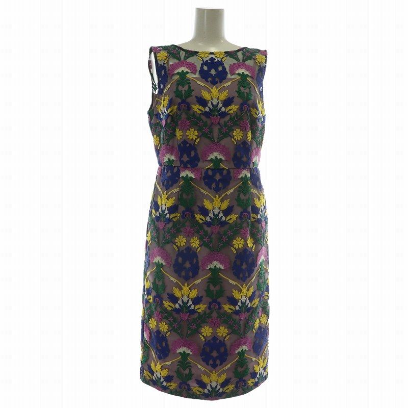 グレースコンチネンタル GRACE CONTINENTAL 19AW オットマン刺繍タイト