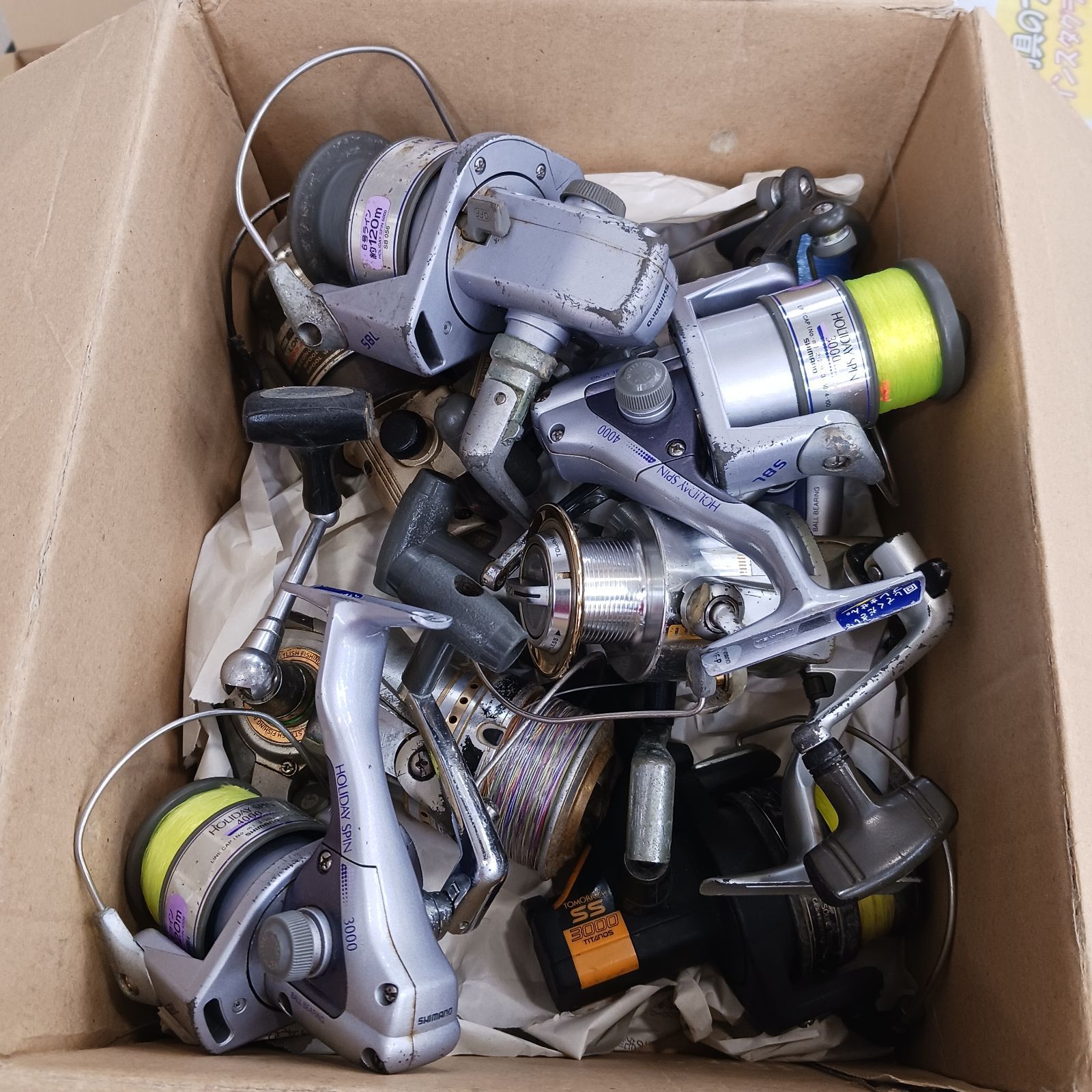 ジャンク品まとめ売り】リール8個+スプール3個 - メルカリ