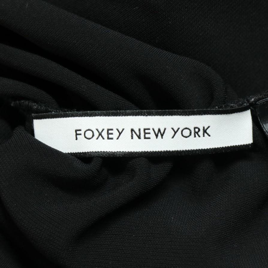 人気】FOXEY NEW YORK ストレッチ トップス タンクトップ ブラウス 黒