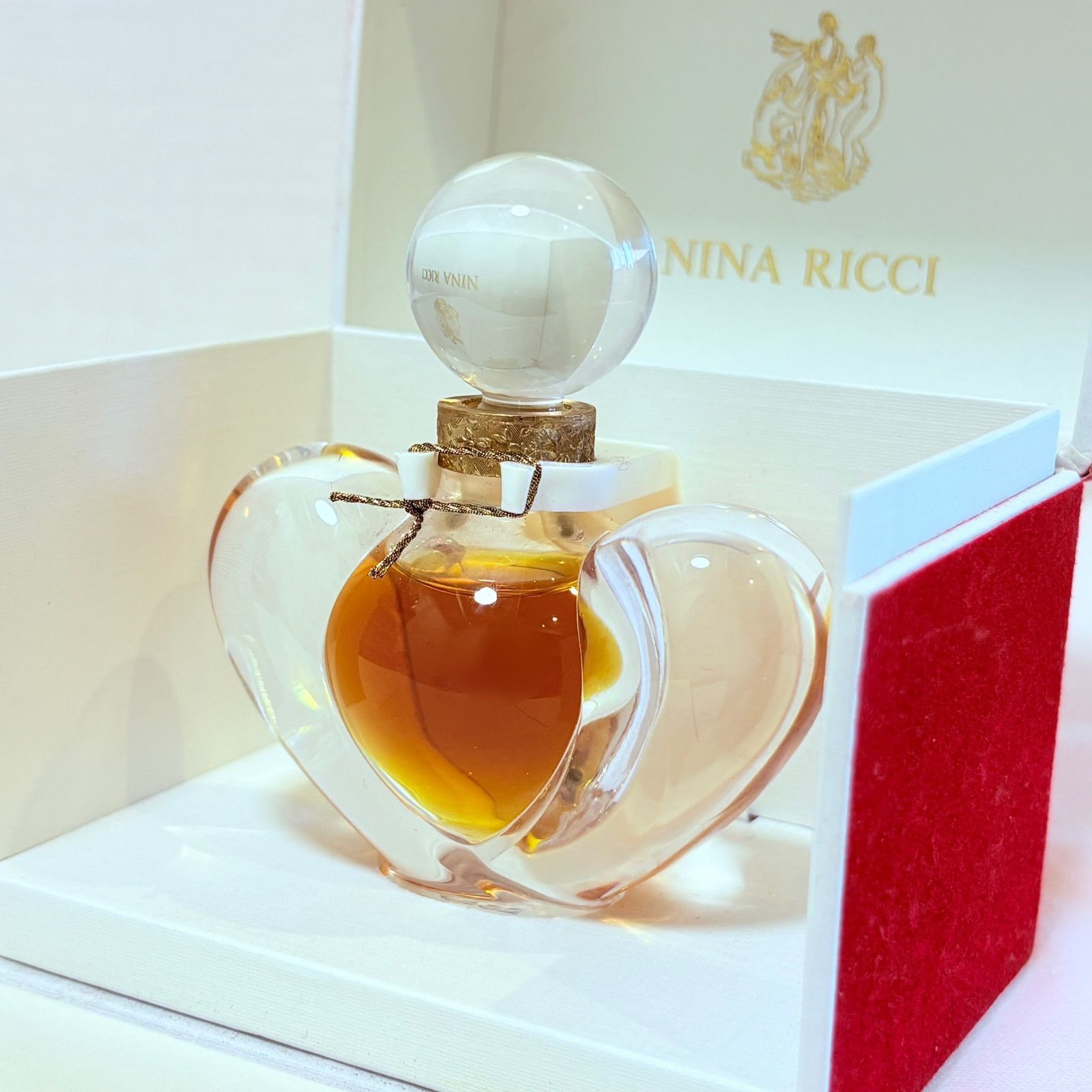 新品未使用 NINA RICCI farouche parfum LALIQUE ニナリッチ