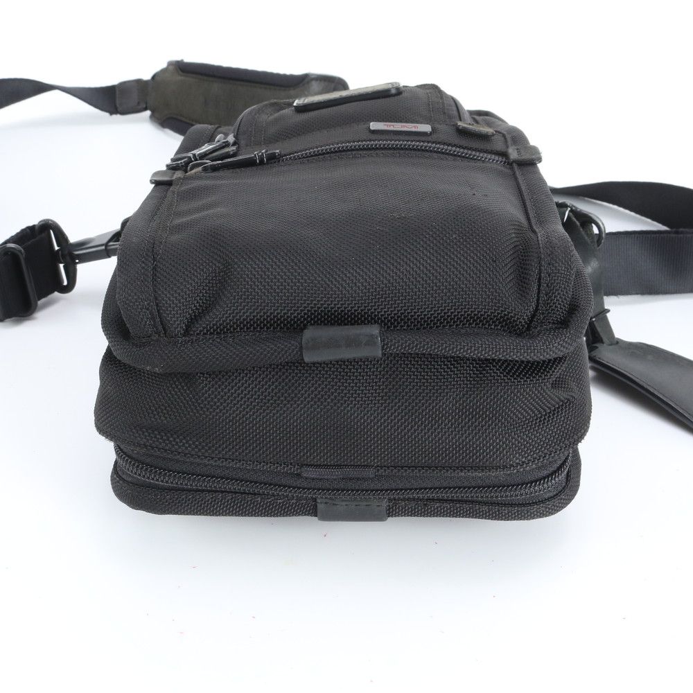美品 TUMI トゥミ 22102DH レザー ナイロン ショルダーバッグ 斜め掛け