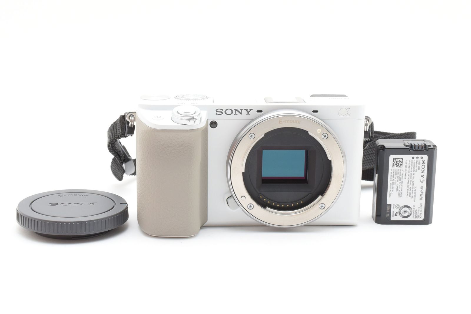 極上品】Sony ソニー α6100 ボディ ILCE-6100 白 ホワイト シャッター