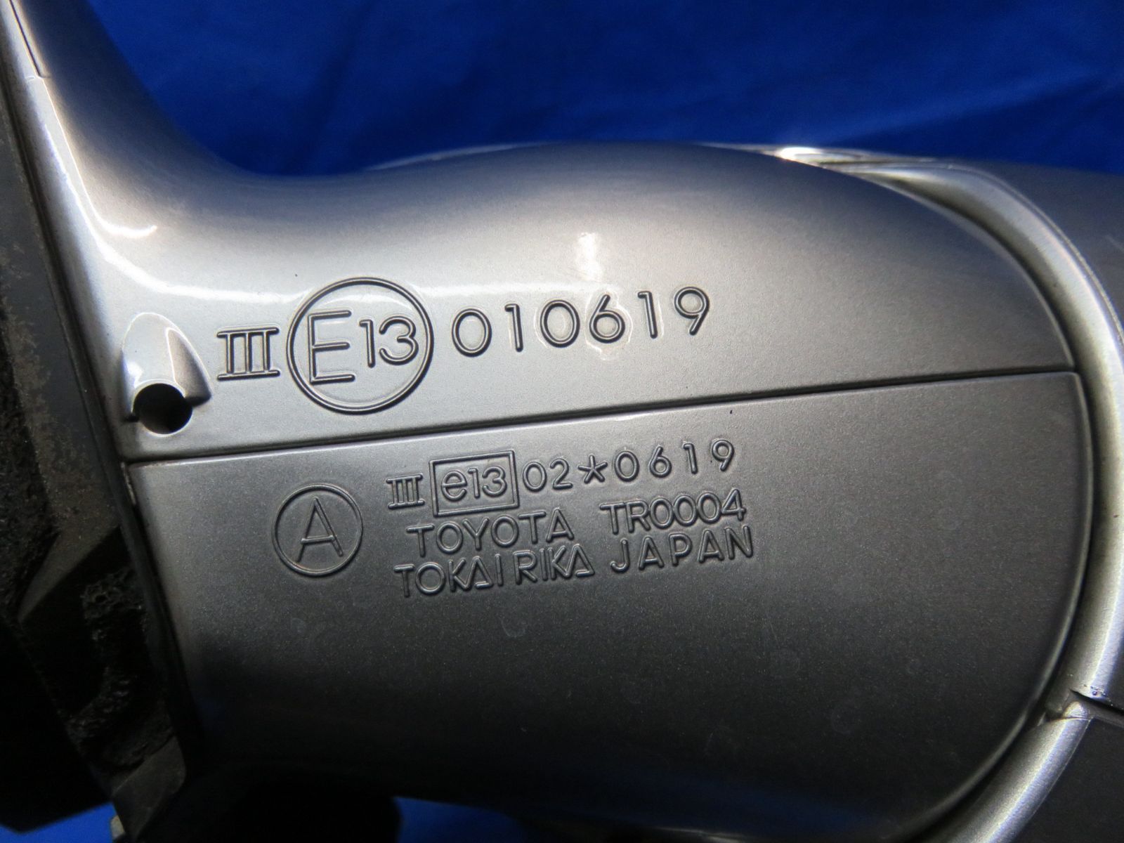即日発送 UZZ40 SC430 前期純正ドアミラー左右セット色3P6