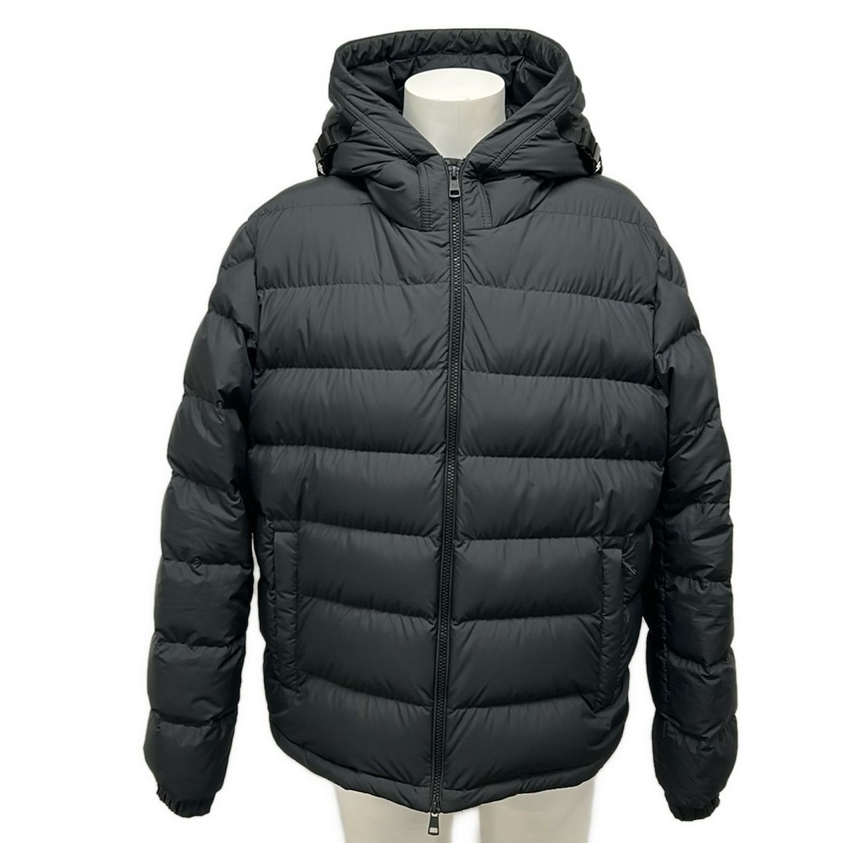 モンクレール　サイズ3 MONCLER(モンクレール) ダウンジャケット サイズ3 L メンズ LAVERAET