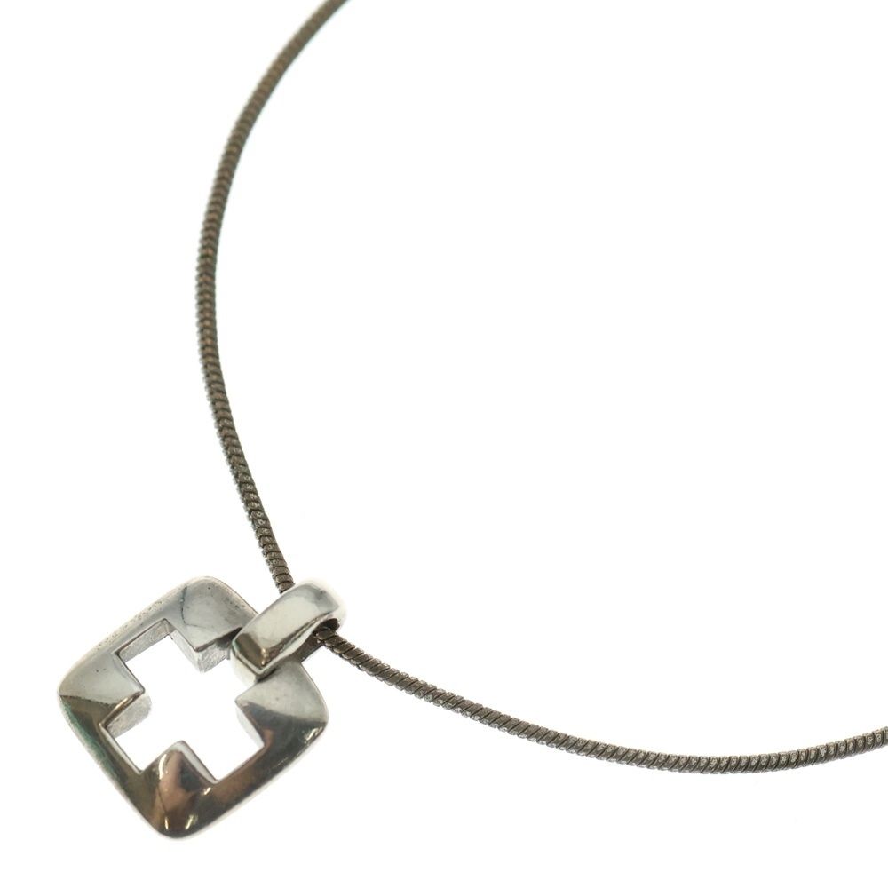 TIFFANY & Co. (ティファニー) オープンクロス ネックレス ペンダント