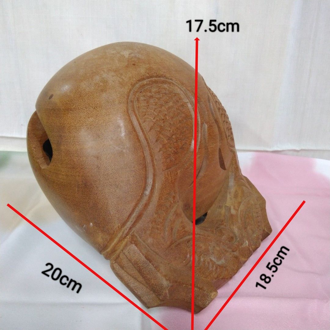 仏具木魚 並彫 音にこだわった木魚です。中低音が深く響きます。中古