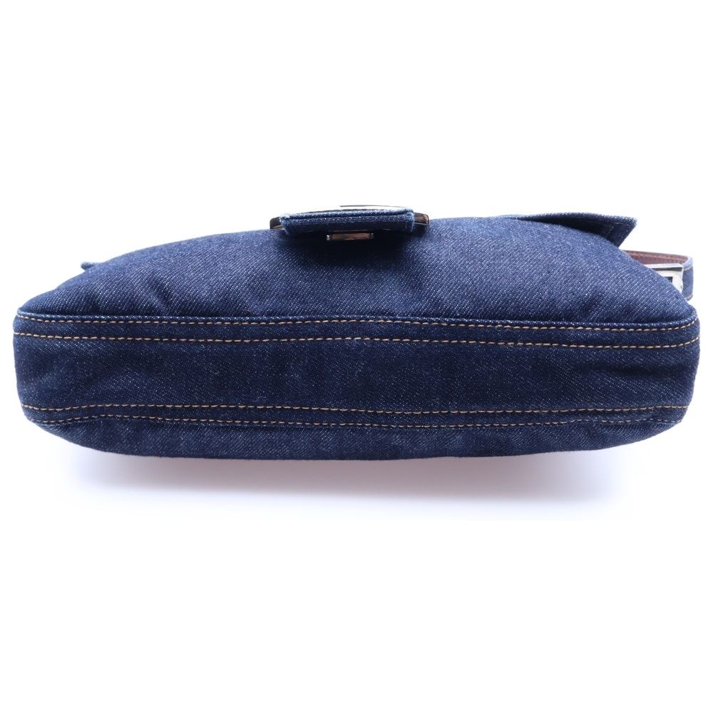 FENDI (フェンディ) マンマバケット ハンドバッグ ワンショルダー