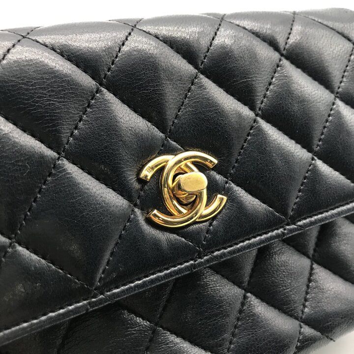 美品 CHANEL シャネル ココマーク ミニ マトラッセ ターンロック レザー チェーン ショルダー バッグ レディース ブラック r852 美品 CHANEL シャネル ココマーク ミニ マトラッセ ターンロック