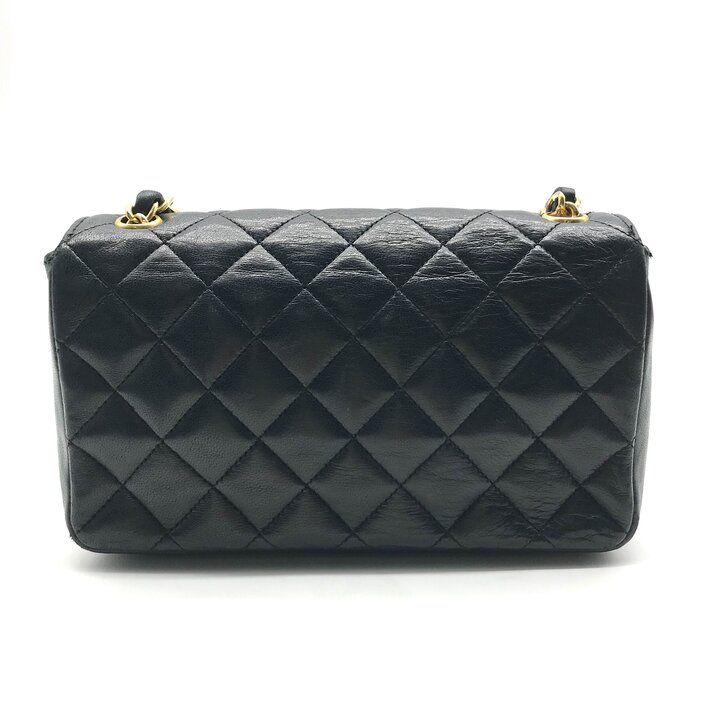 美品 CHANEL シャネル ココマーク ミニ マトラッセ ターンロック レザー チェーン ショルダー バッグ レディース ブラック r852 美品 CHANEL シャネル ココマーク ミニ マトラッセ ターンロック