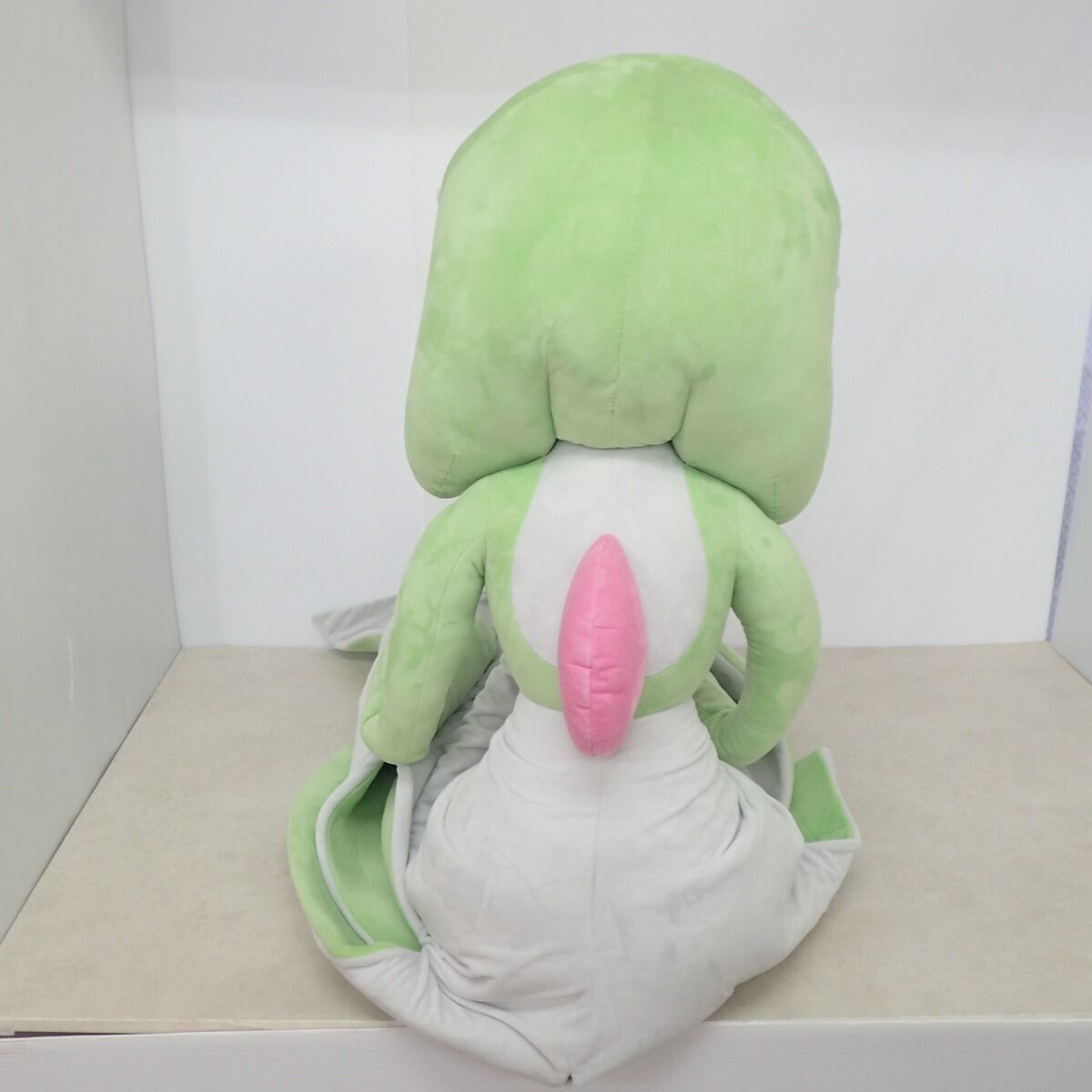 ポケモンセンター ぬいぐるみ 等身大サーナイト 紙タグ付き 