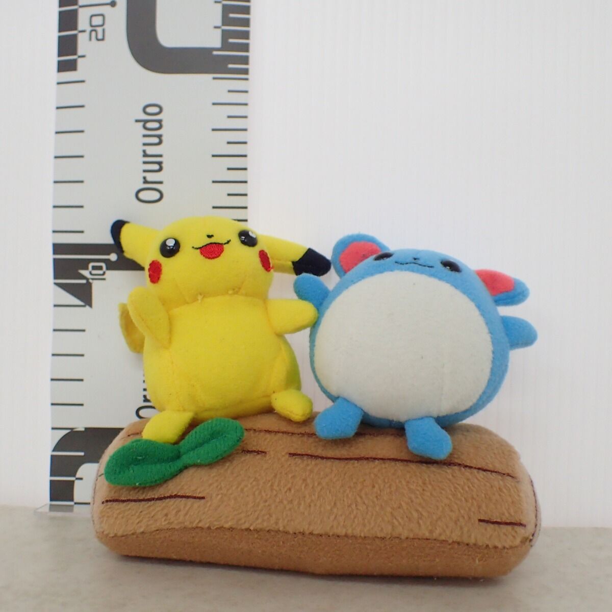 ポケモン谷のぬいぐるみ ピカチュウ マリル TOMY 紙タグ無