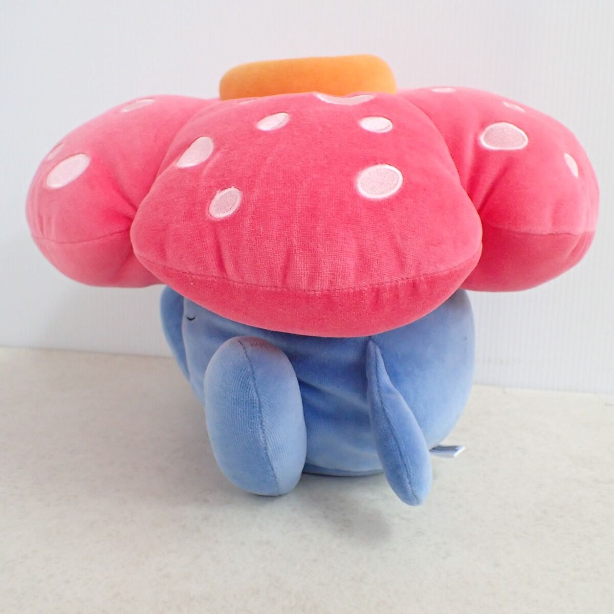 三英貿易 もちふわクッション ラフレシア 紙タグ無 ポケットモンスター