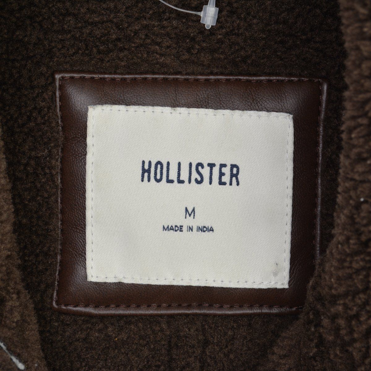HOLLISTER】フェイクレザージャケット - メルカリ