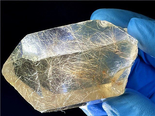 AAA級天然ゴールドルチルクォーツ原石B90P3/65P13C - メルカリ