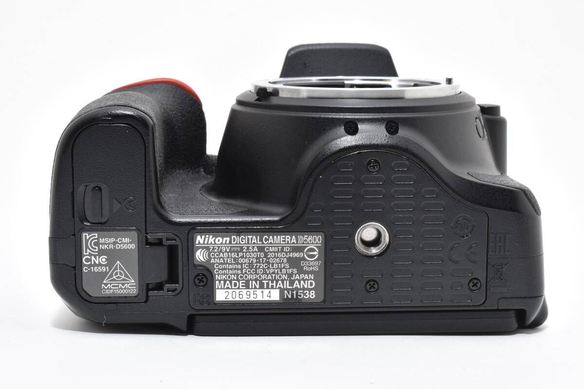 ☆極上品☆《ショット数6,938回》ニコン Nikon D5600 ボディ #1491F