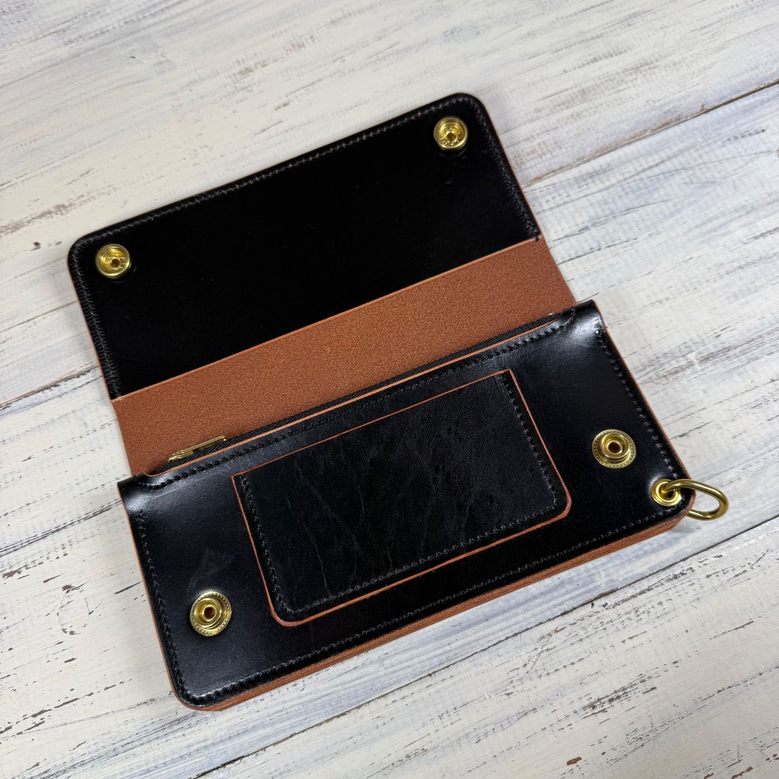 トラッカーウォレット ロング 3層】 ブラック 茶芯 ゴールド YKK