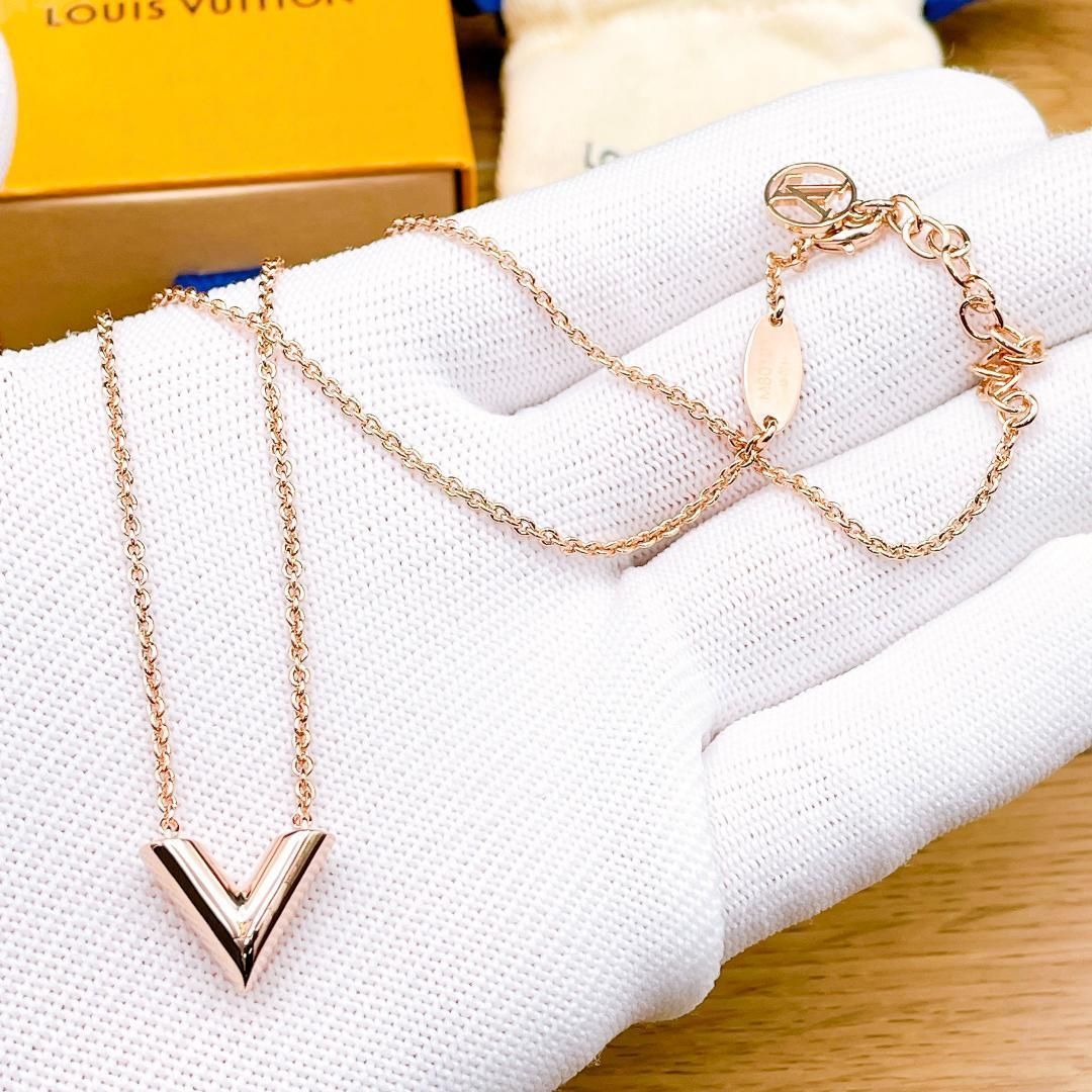 ◇ルイヴィトン◇新品仕上済 LOUIS VUITTON M80137 エセンシャルV