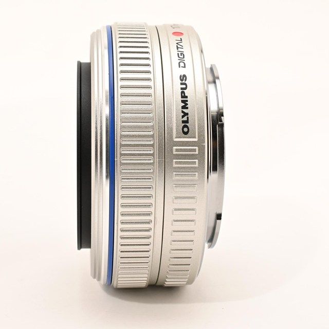 美品＞ OLYMPUS M.ZUIKO DIGITAL 17mm F2.8 シルバー｜軽量コンパクト