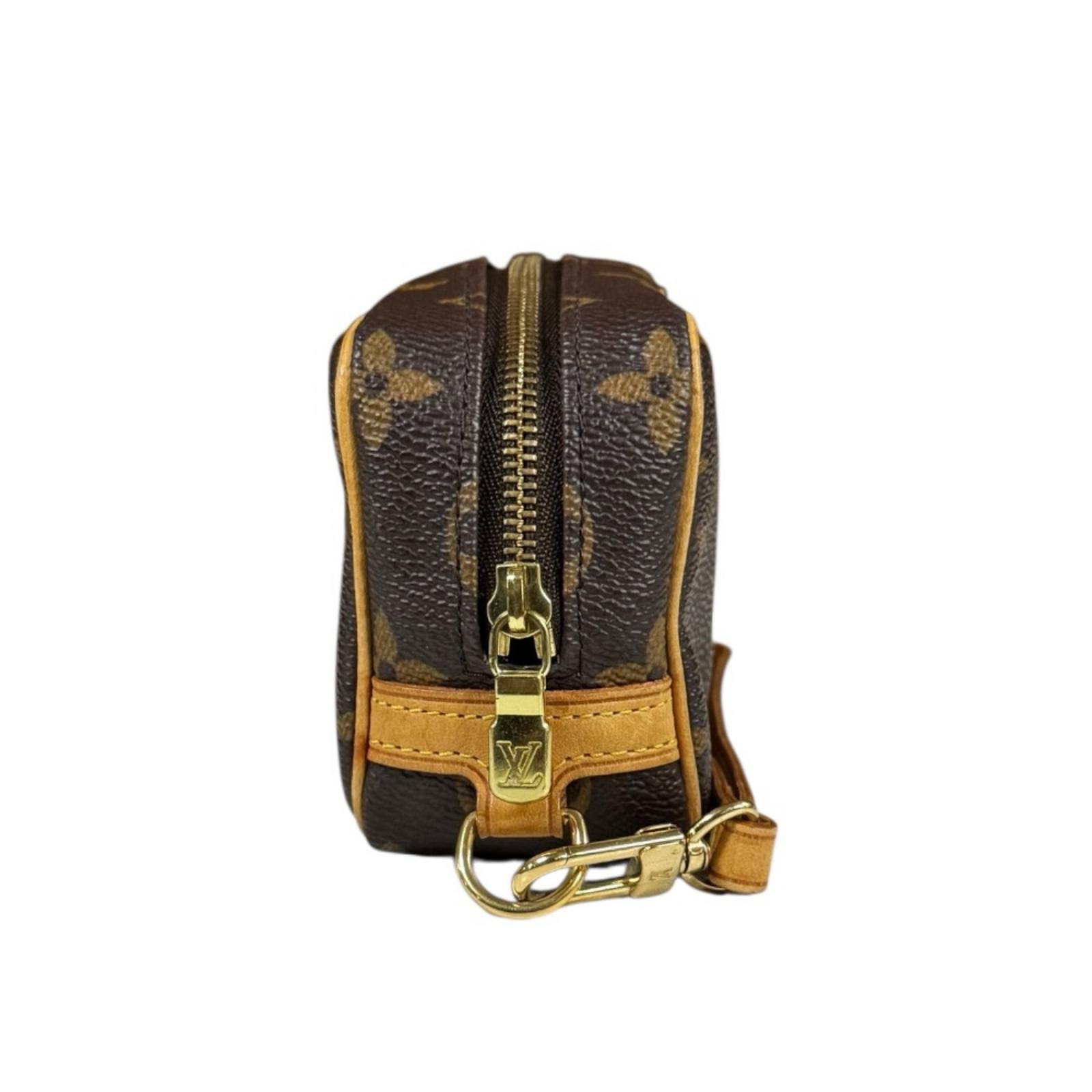 美品　Louis Vuitton モノグラム ポーチ ルイヴィトン トゥルース ワピティ モノグラム ポーチ モノグラム