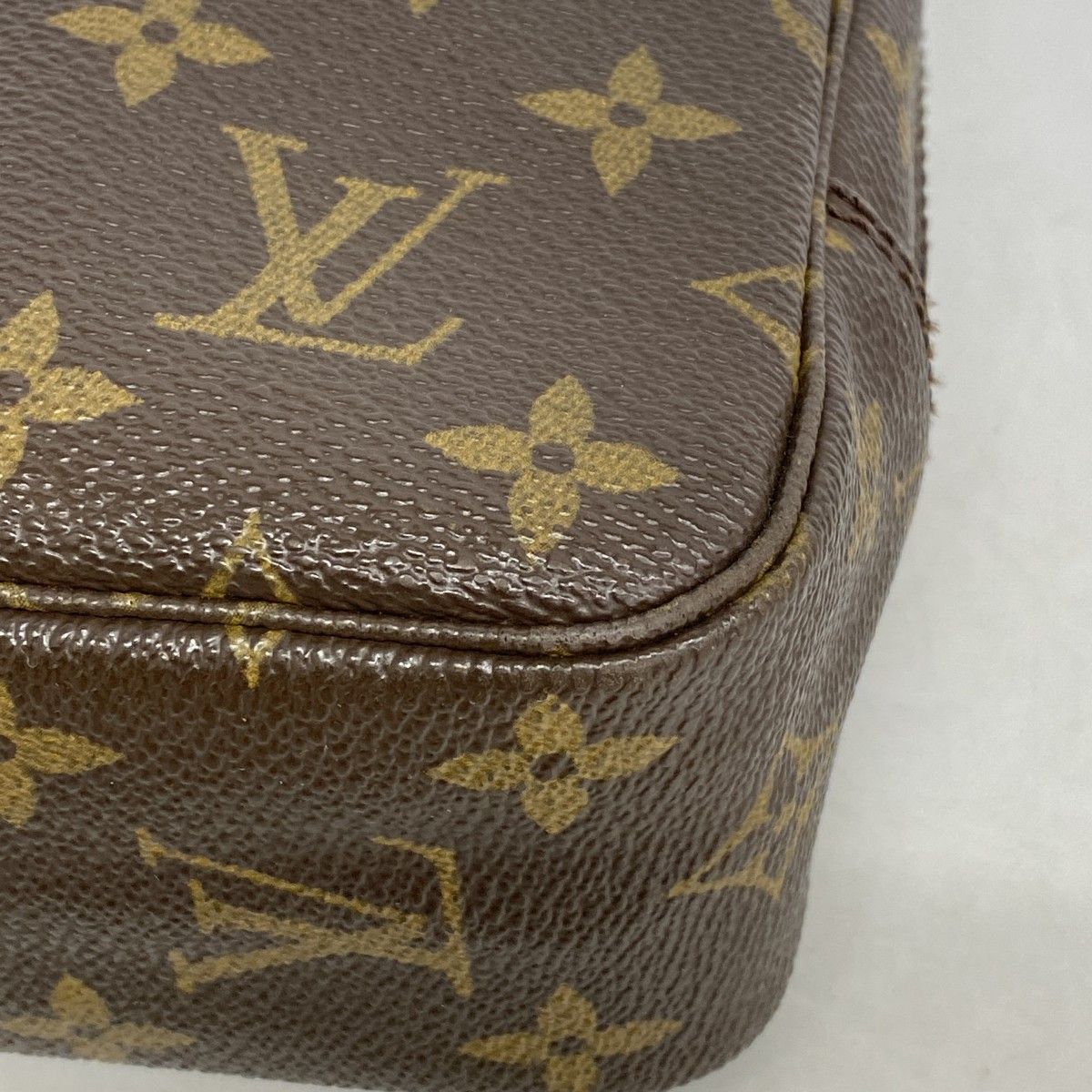 6bd5538】ルイヴィトン ポーチ モノグラム トゥルーストワレット23