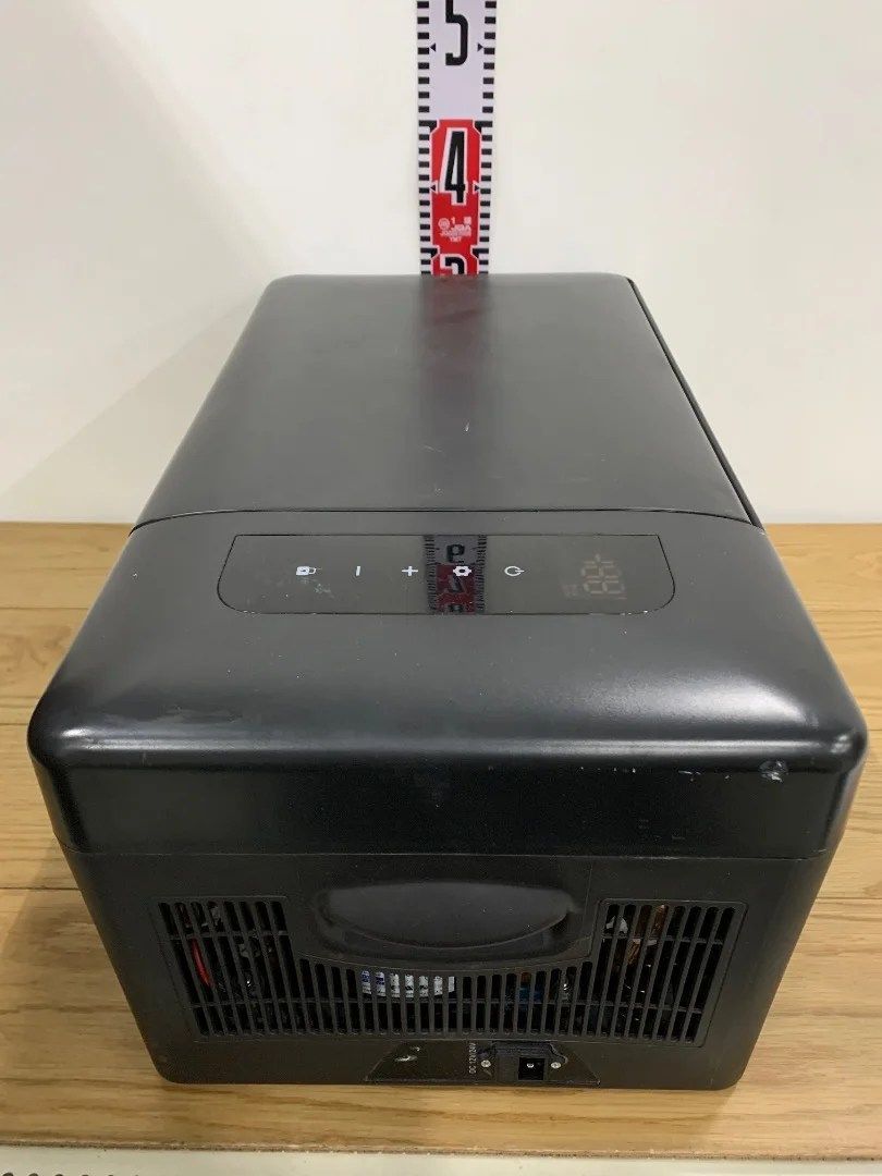 VERSOS FCR-A01 車載対応 ポータブル冷凍庫 15L ベルソス - メルカリ