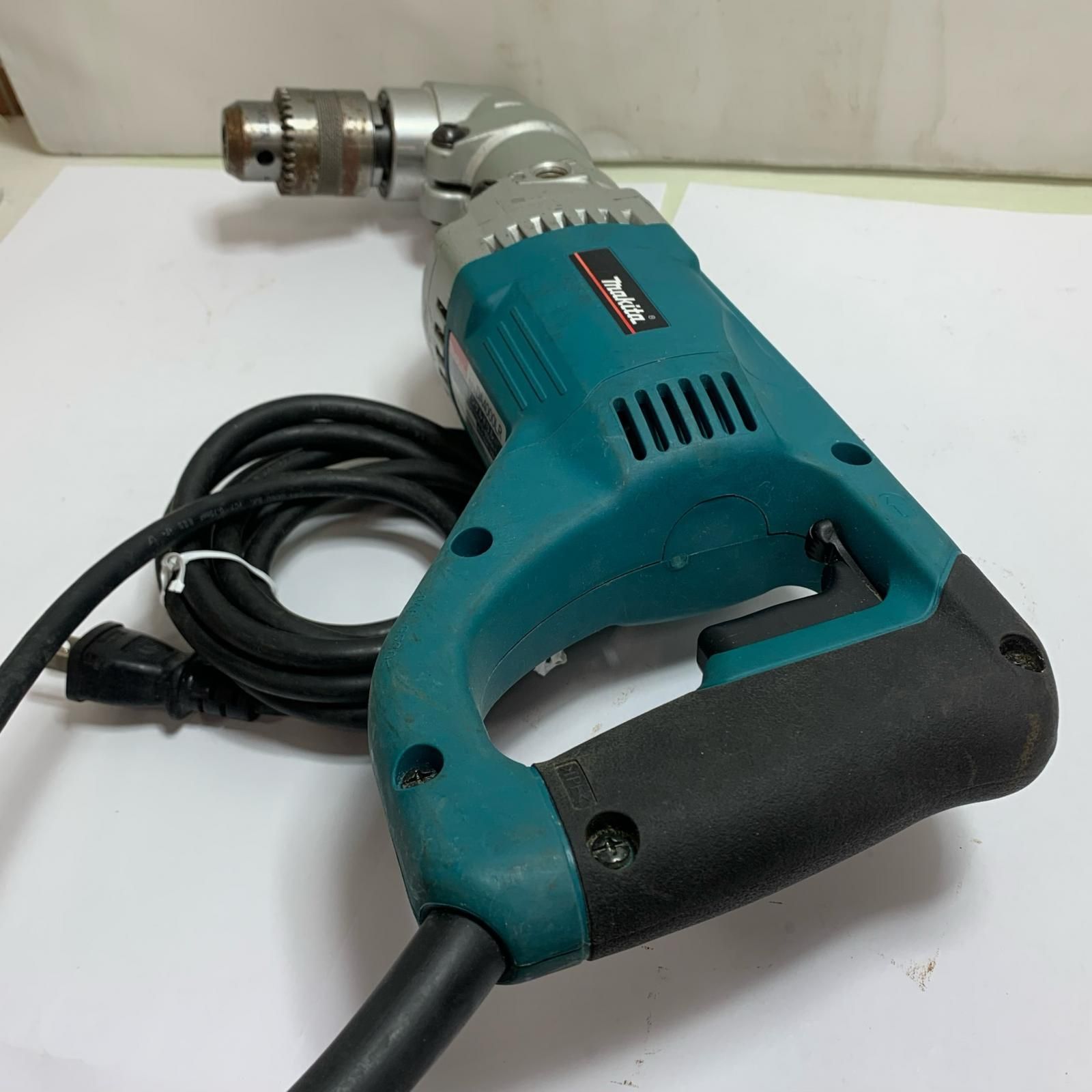 ♭♭MAKITA マキタ 13mm アングルドリル 本体のみ DA4000LR - メルカリ