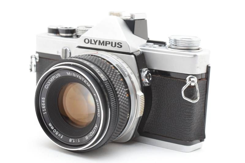 美品・動作品★OLYMPUS M-1+標準レンズ付き 50mm f/1.8 カメラ 【実用品 希少】Olympus オリンパス M-1 シルバー / OM-SYSTEM