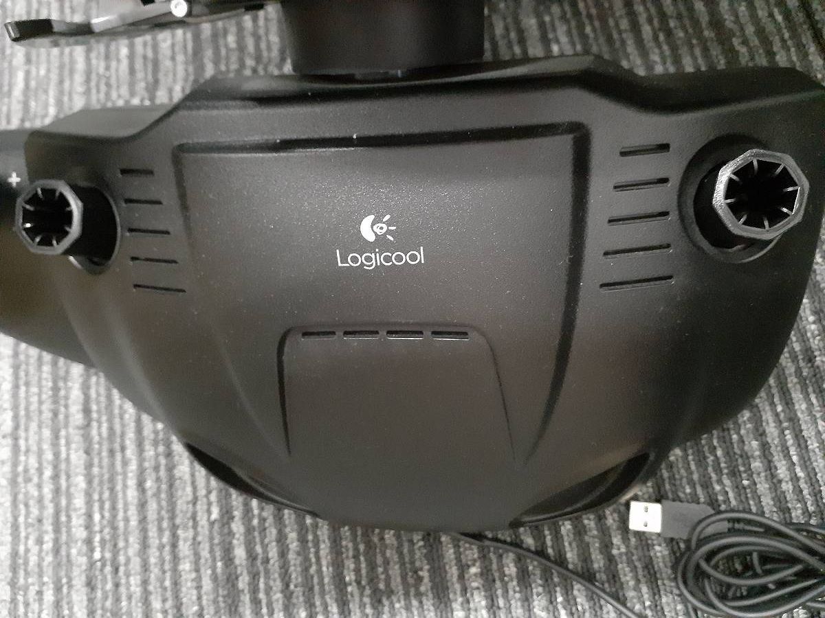 美品【2631N8】PS3対応レースゲーム用 ハンドルコントローラー
