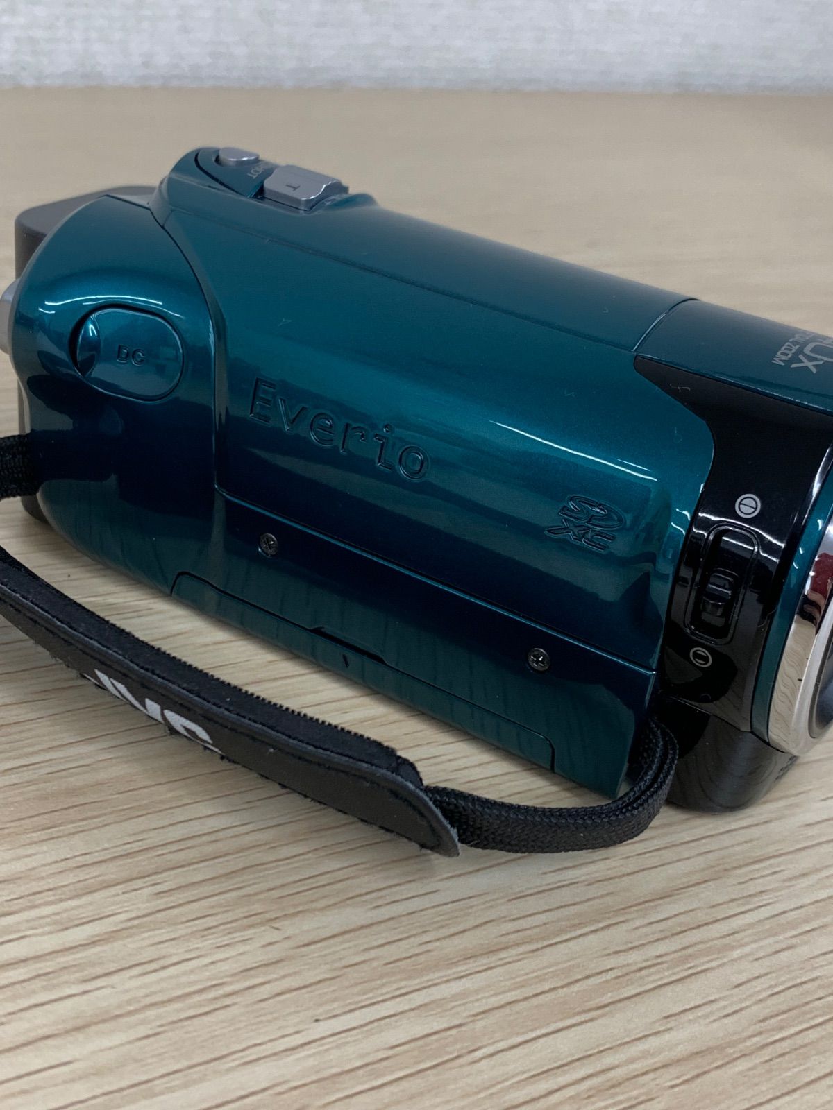 2 【通電動作確認済】JVC Everio GZ-HM460-G ビデオカメラ 付属品あり