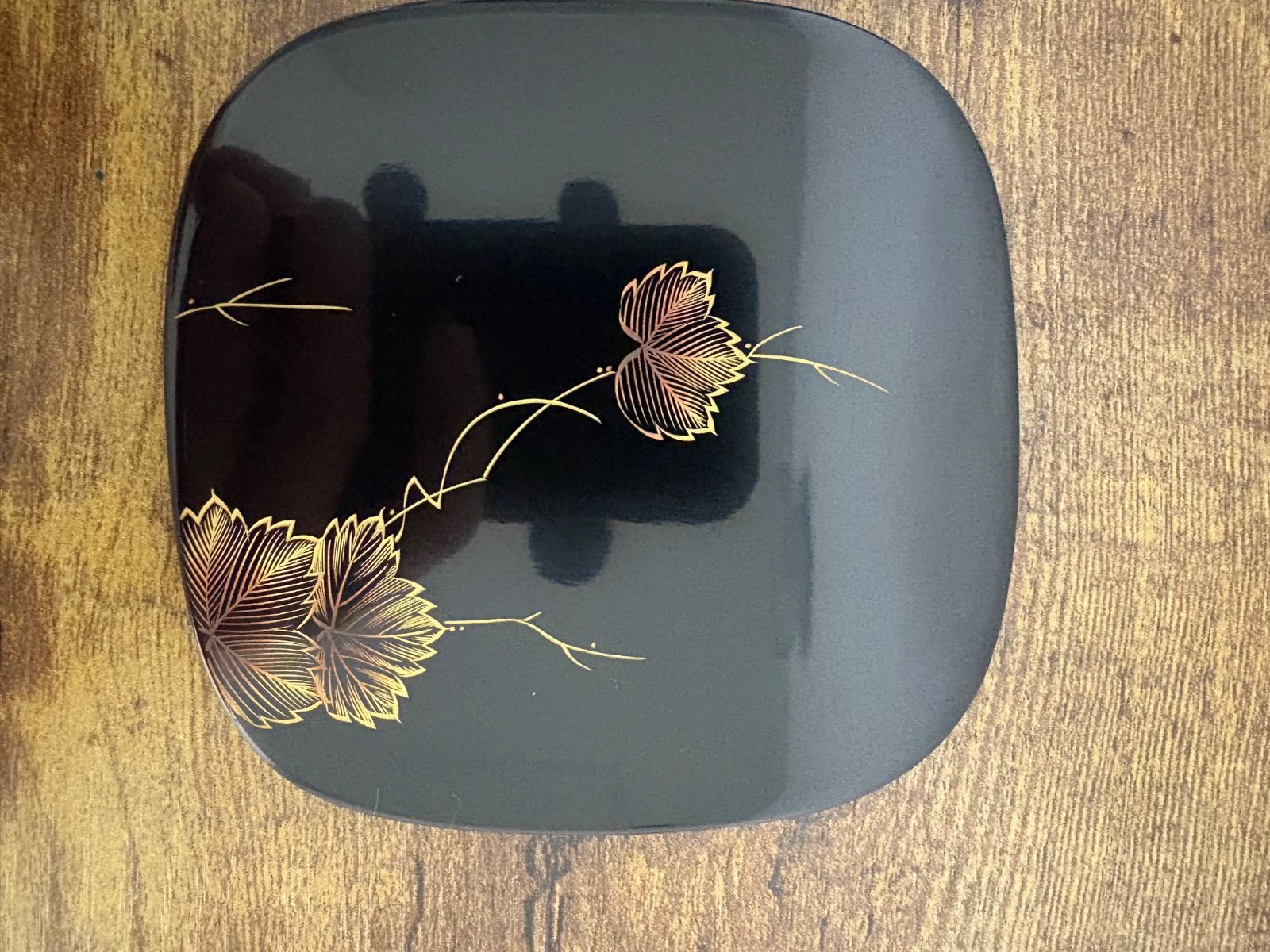 アンティーク 「特産 輪島塗」蒔絵（まきえ）の漆器皿 - メルカリ