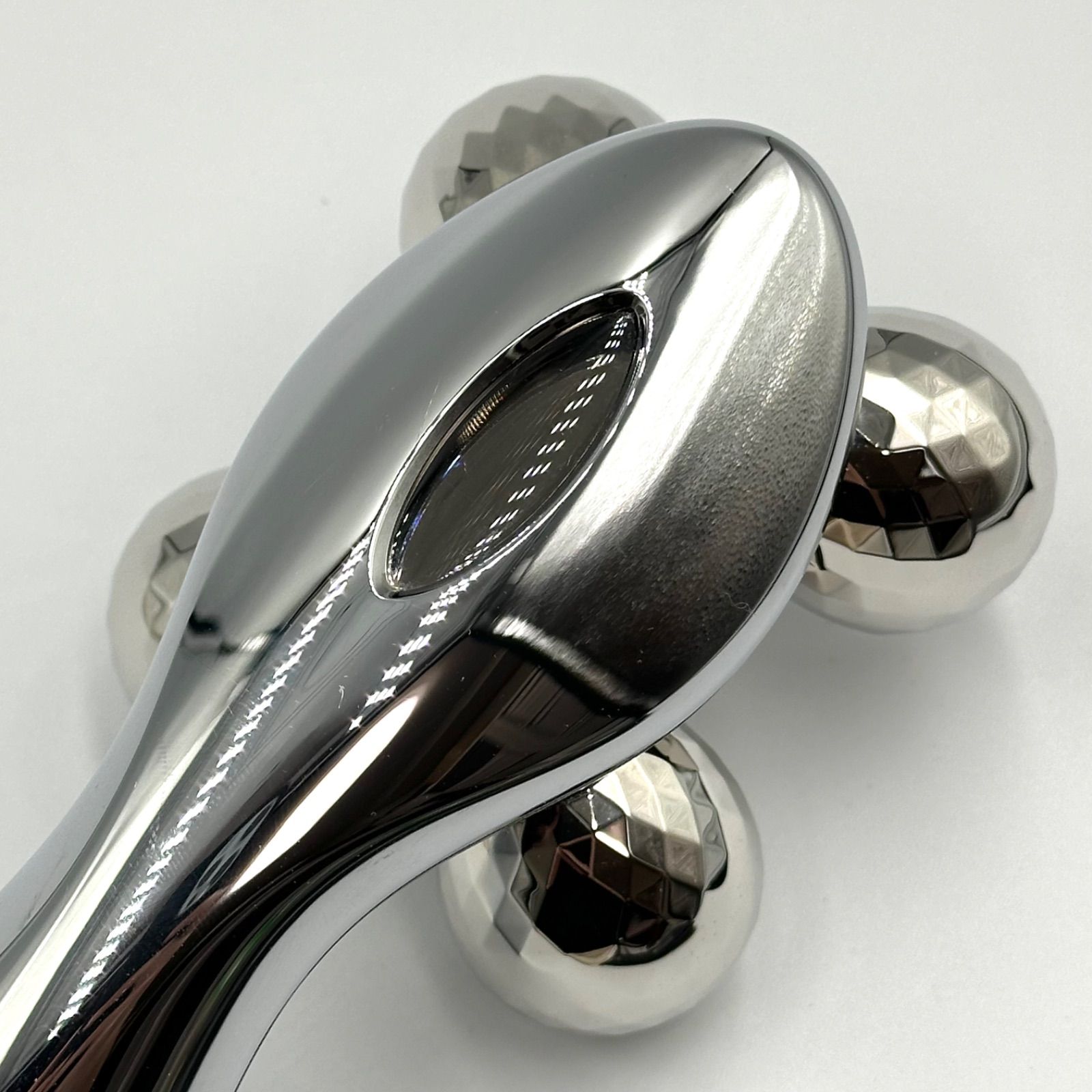 24時間以内発送・美品✨️】ReFa 4 CARAT フォーカラット 美顔ローラー