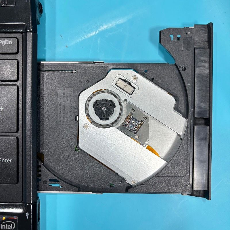 爆速Core i7✨美品＆動作良好✨富士通ノートパソコン✨メモリ8GB 新品