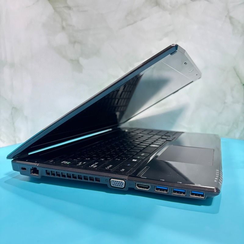 爆速Core i7✨美品＆動作良好✨富士通ノートパソコン✨メモリ8GB 新品