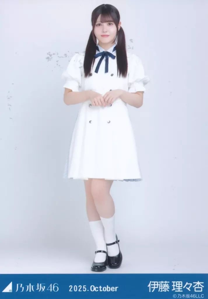 中古】生写真(乃木坂46) 乃木坂46/伊藤理々杏/全身・39th制服/「乃木坂