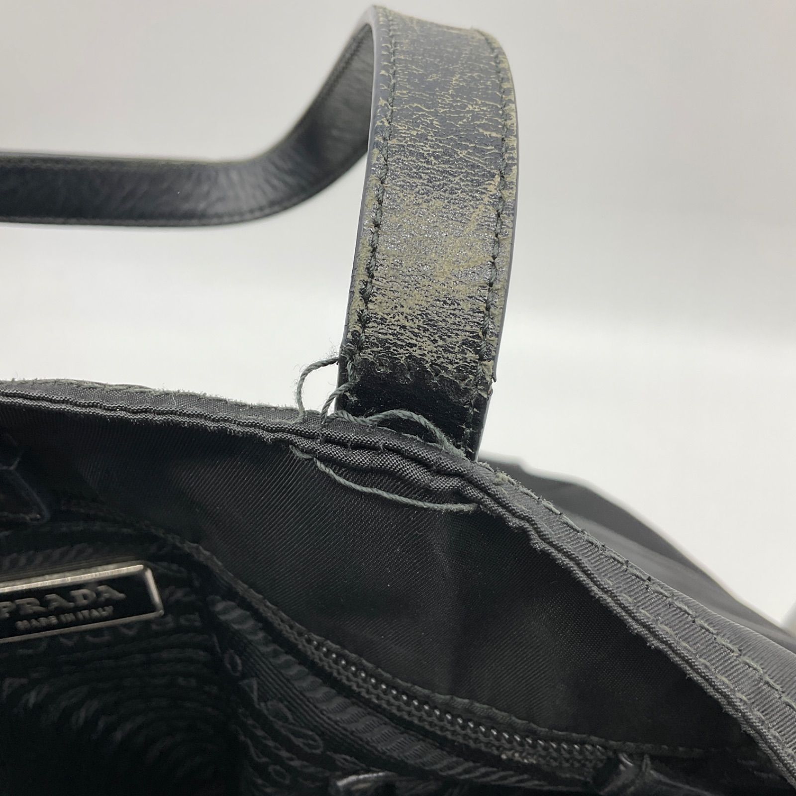 PRADA プラダ ナイロントートバッグ ハンドバッグ 肩掛け ショルダー 