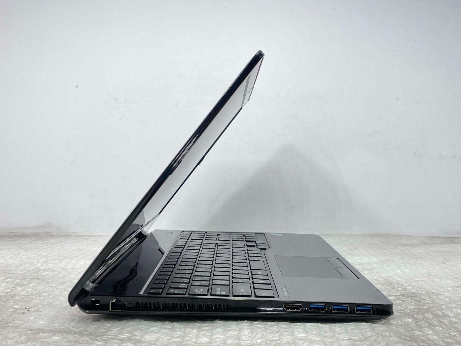 富士通lifebook AH47⁄U i7-6700HQ メモリ4GB SSD 120GB Win10 #6937