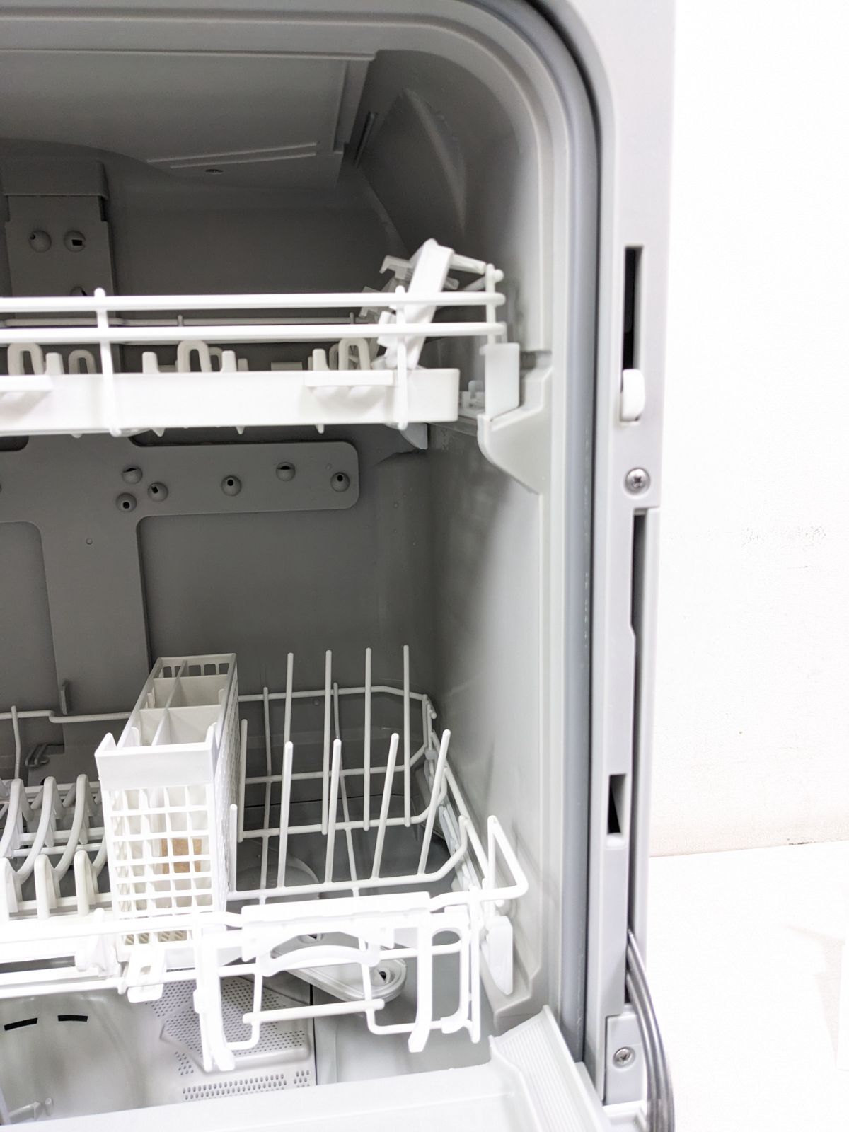 2024年製 Panasonic NP-TA4-W 食器洗い乾燥機 - メルカリ